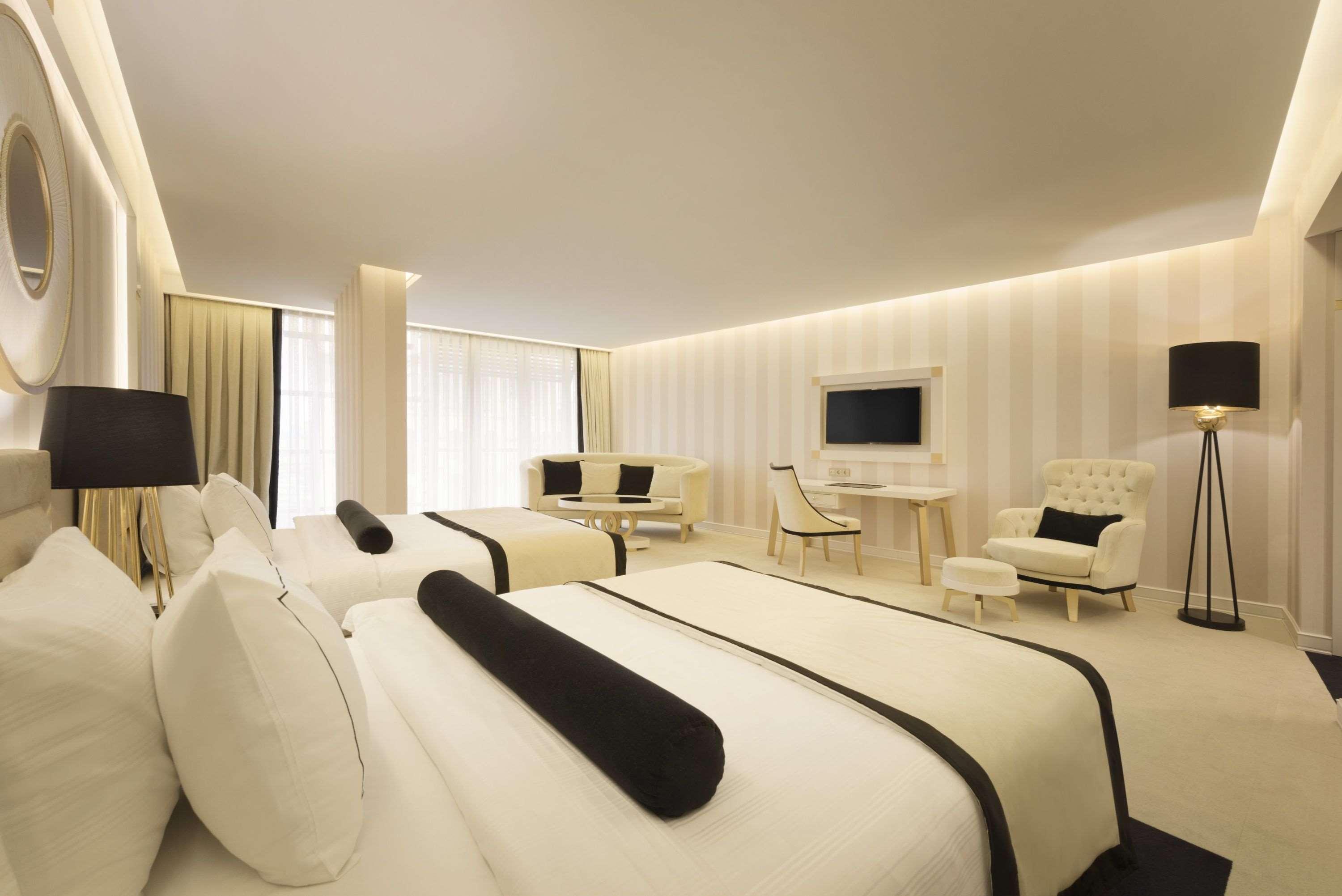 Ramada Hotel & Suites Sisli Istanbul Exterior photo